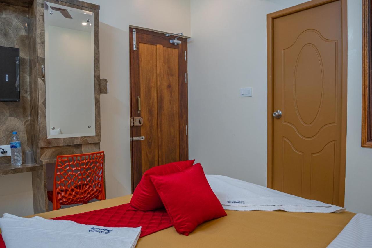 Le Suresh Guest House Pondicherry Exterior foto