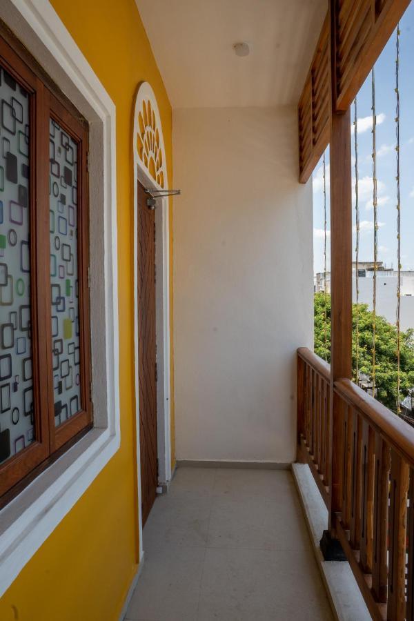 Le Suresh Guest House Pondicherry Exterior foto